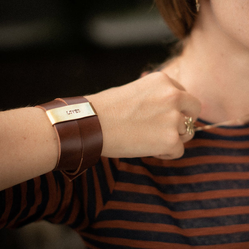 Bracciale in pelle con INCISIONE PERSONALIZZATA